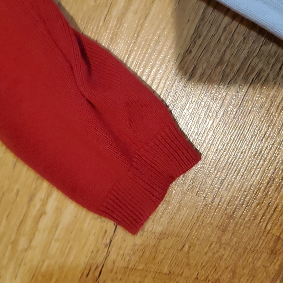 Children's Place Girls Red Heart Sweater Dress Size 5-6 - Picture 4 of 5